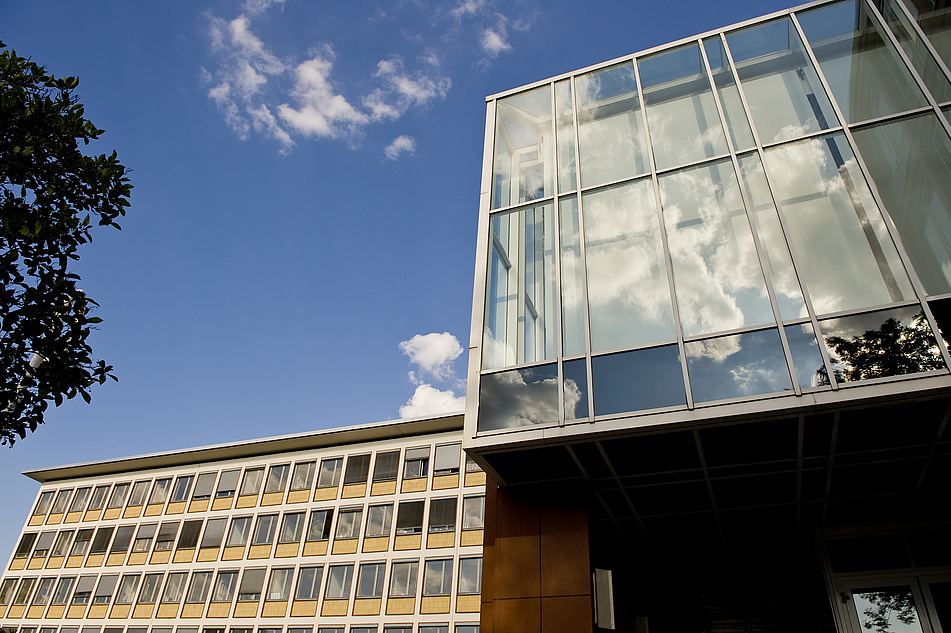 Verwaltungsgebäude am Europaplatz Verwaltungsgebäude am Europaplatz